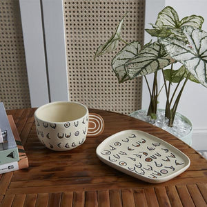 Mug and tray with boobs