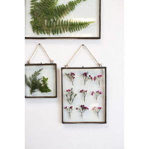 Hanging Metal Frame 8"x10.5"